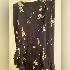 LC Lauren Conrad Black Floral Skirt